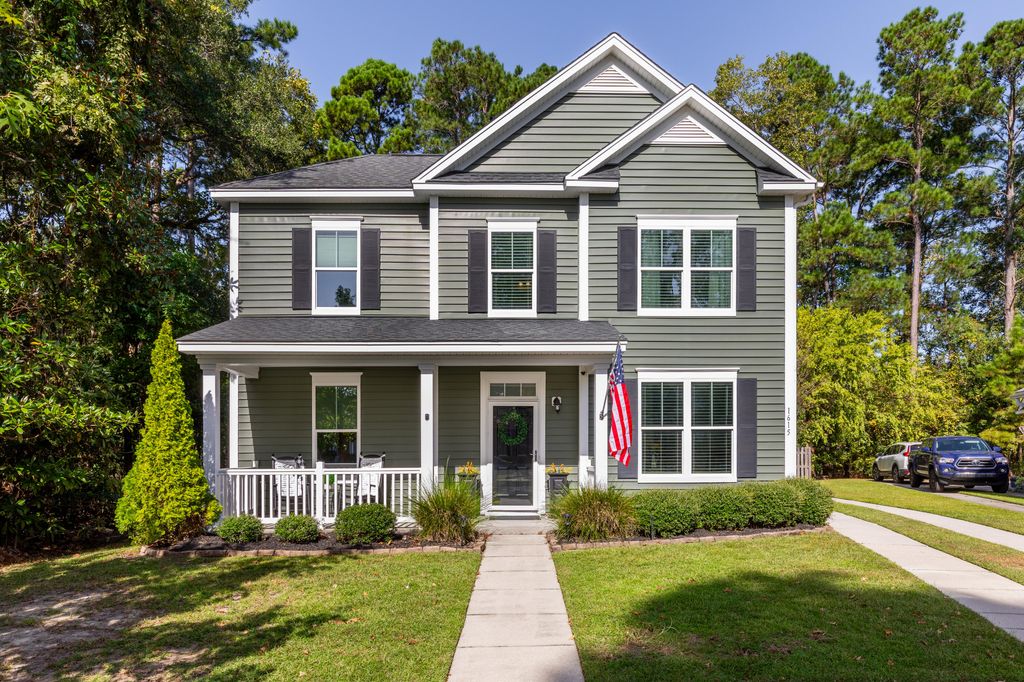 Photo of 1615 Seabago Drive, Charleston, SC 29414 (MLS # 25026931)
