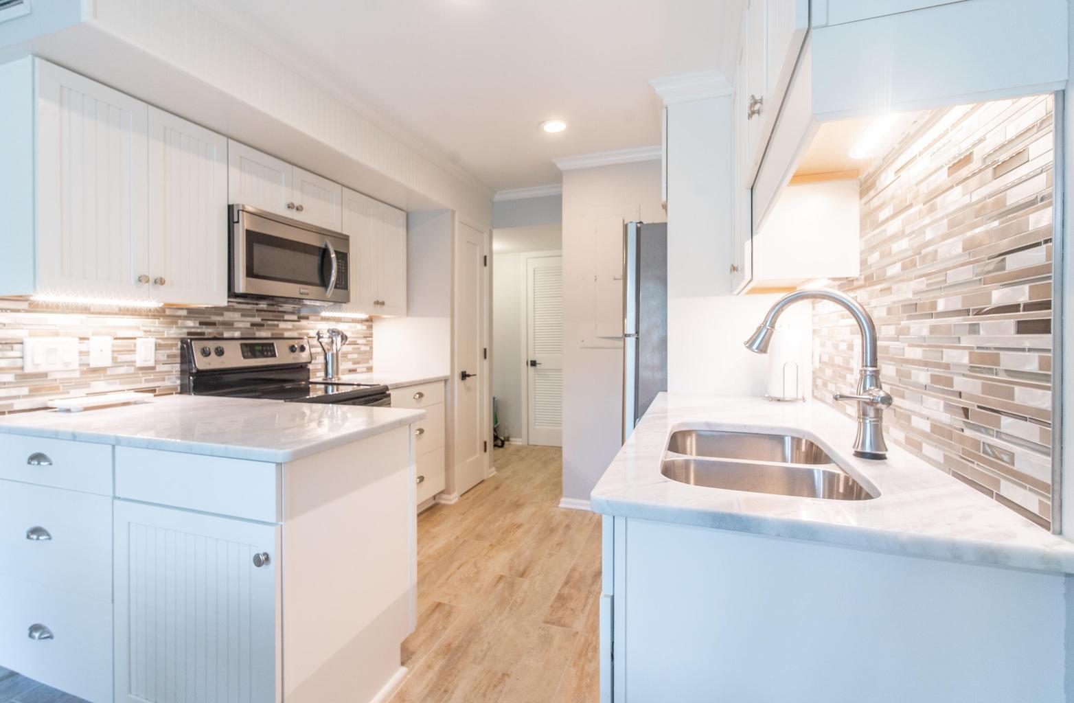 4833 Green Dolphin Way