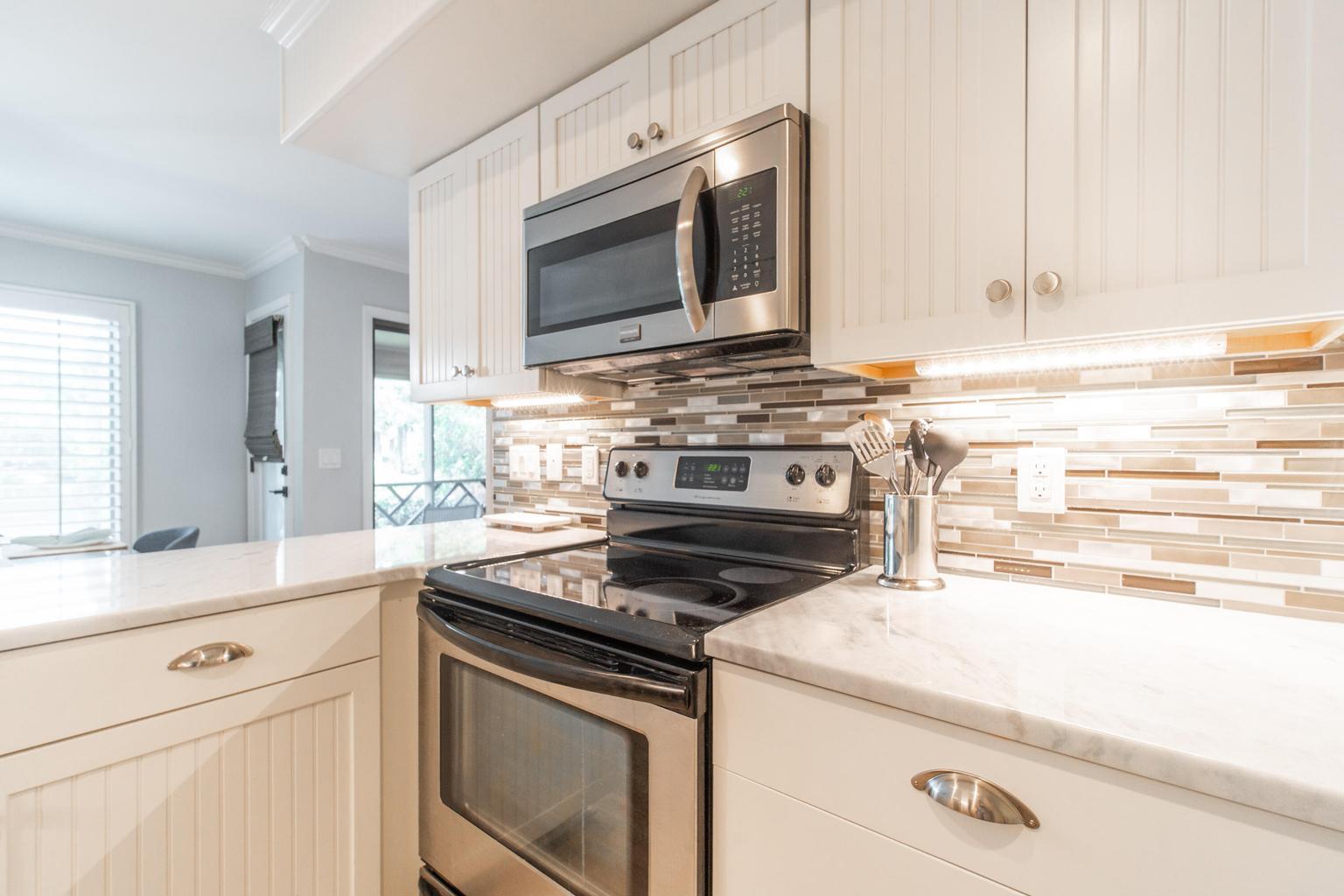 4833 Green Dolphin Way