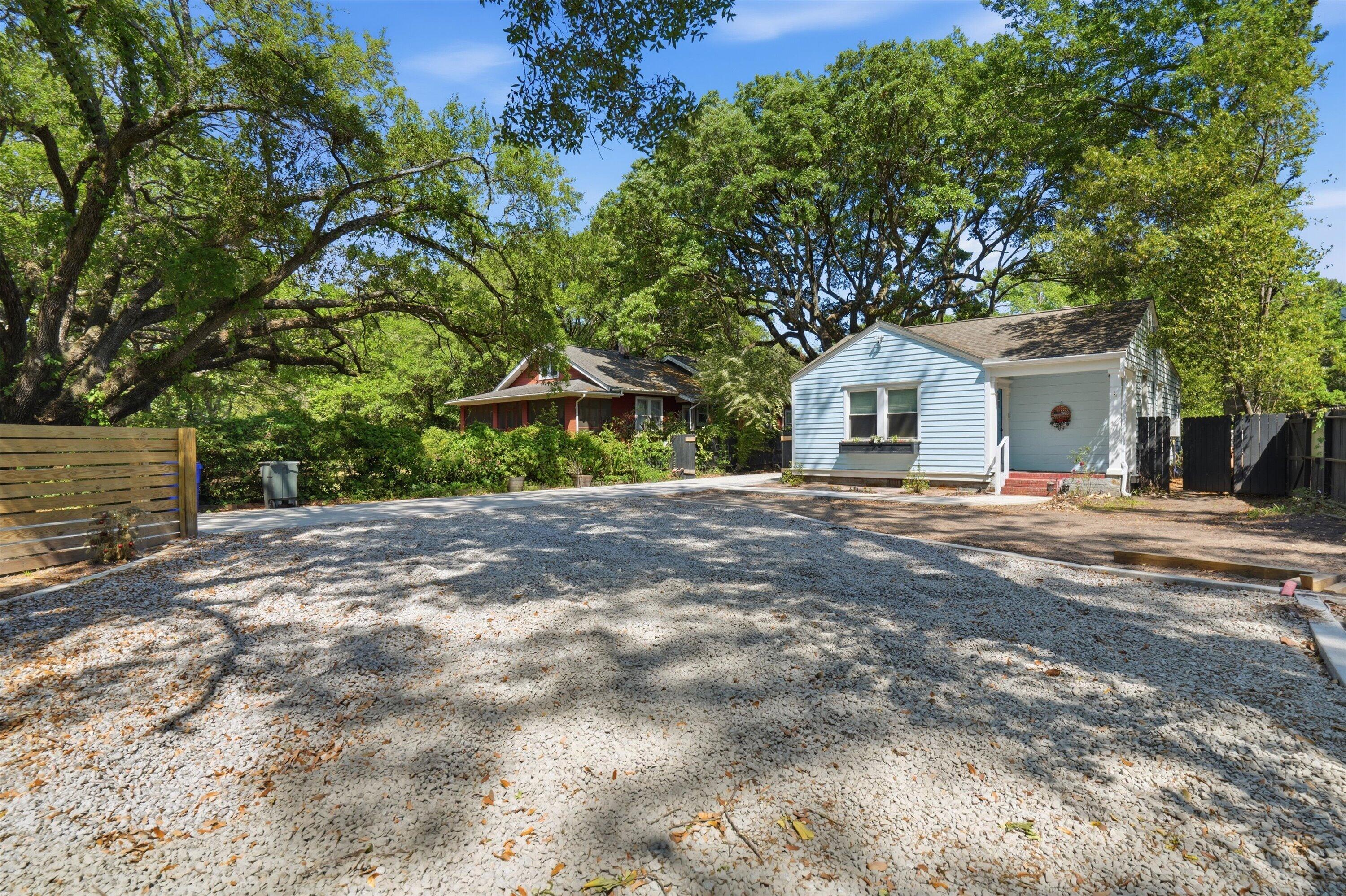 1550 Folly Road
