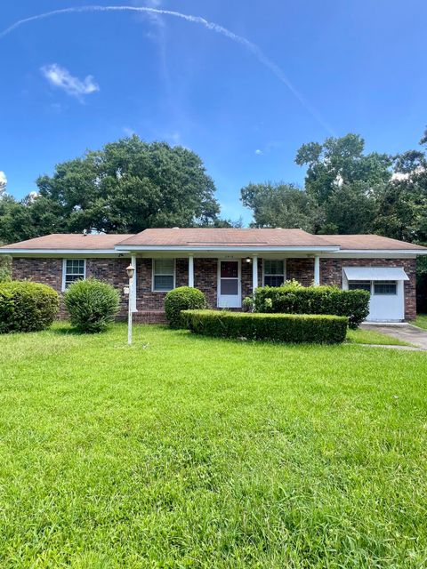 Photo of 2416 Terrell Street, Charleston, SC 29414 (MLS # 25019835)