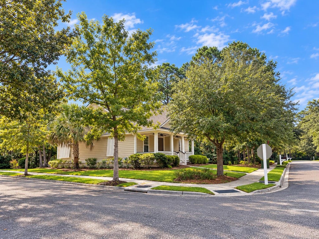Photo of 120 Red Bay Lane, Summerville, SC 29483 (MLS # 26026566)