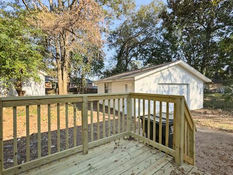 A home in Ladson