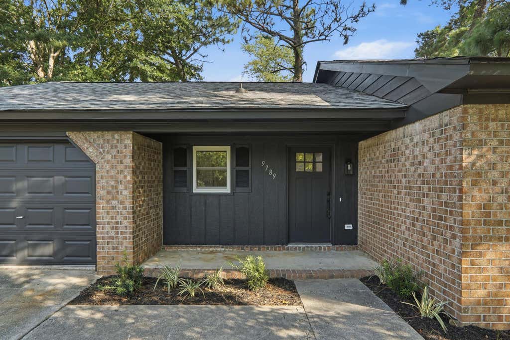 Photo of 9789 Peatwood Drive, Ladson, SC 29456 (MLS # 26020928)