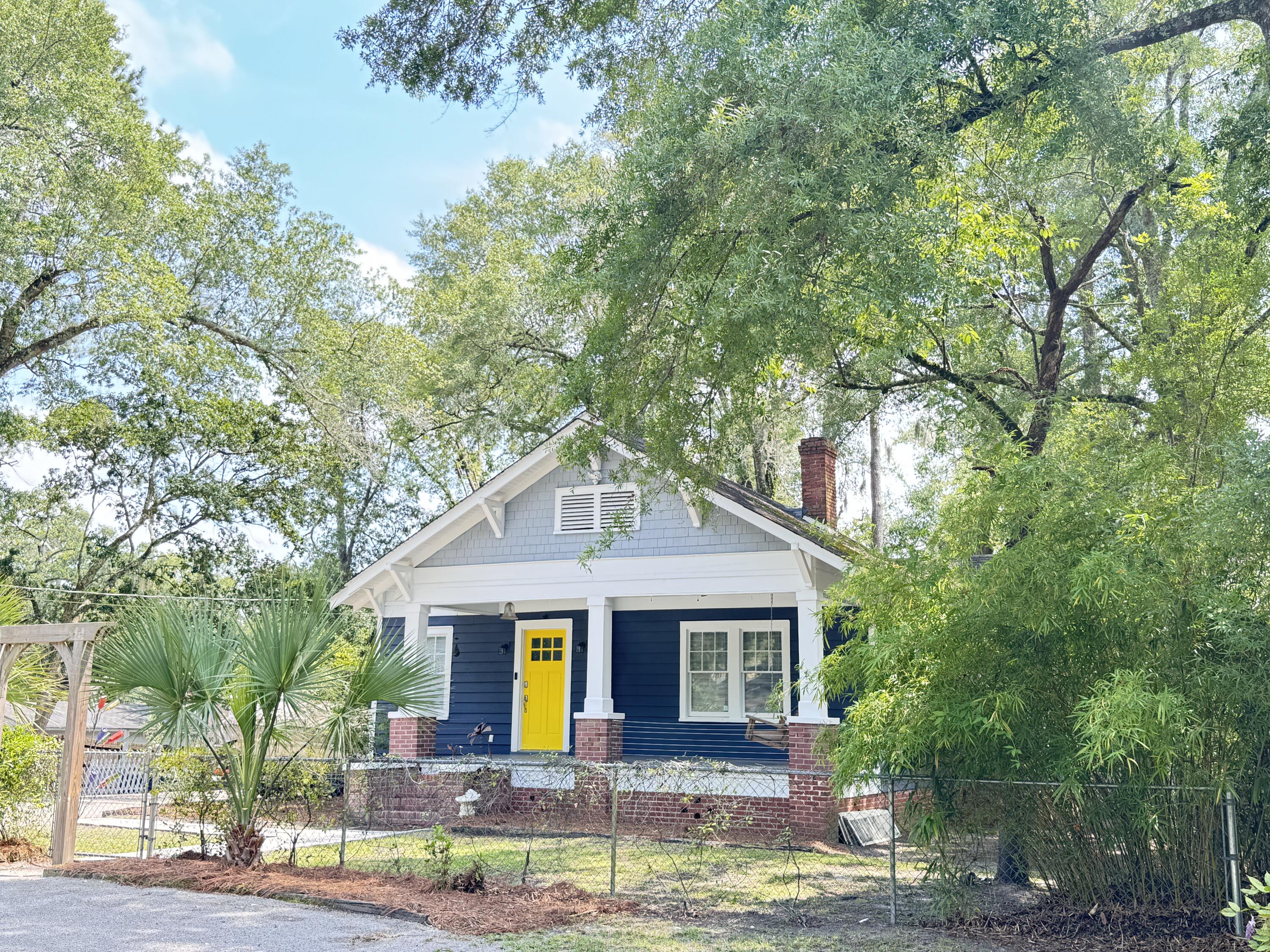 106 Hayne Street