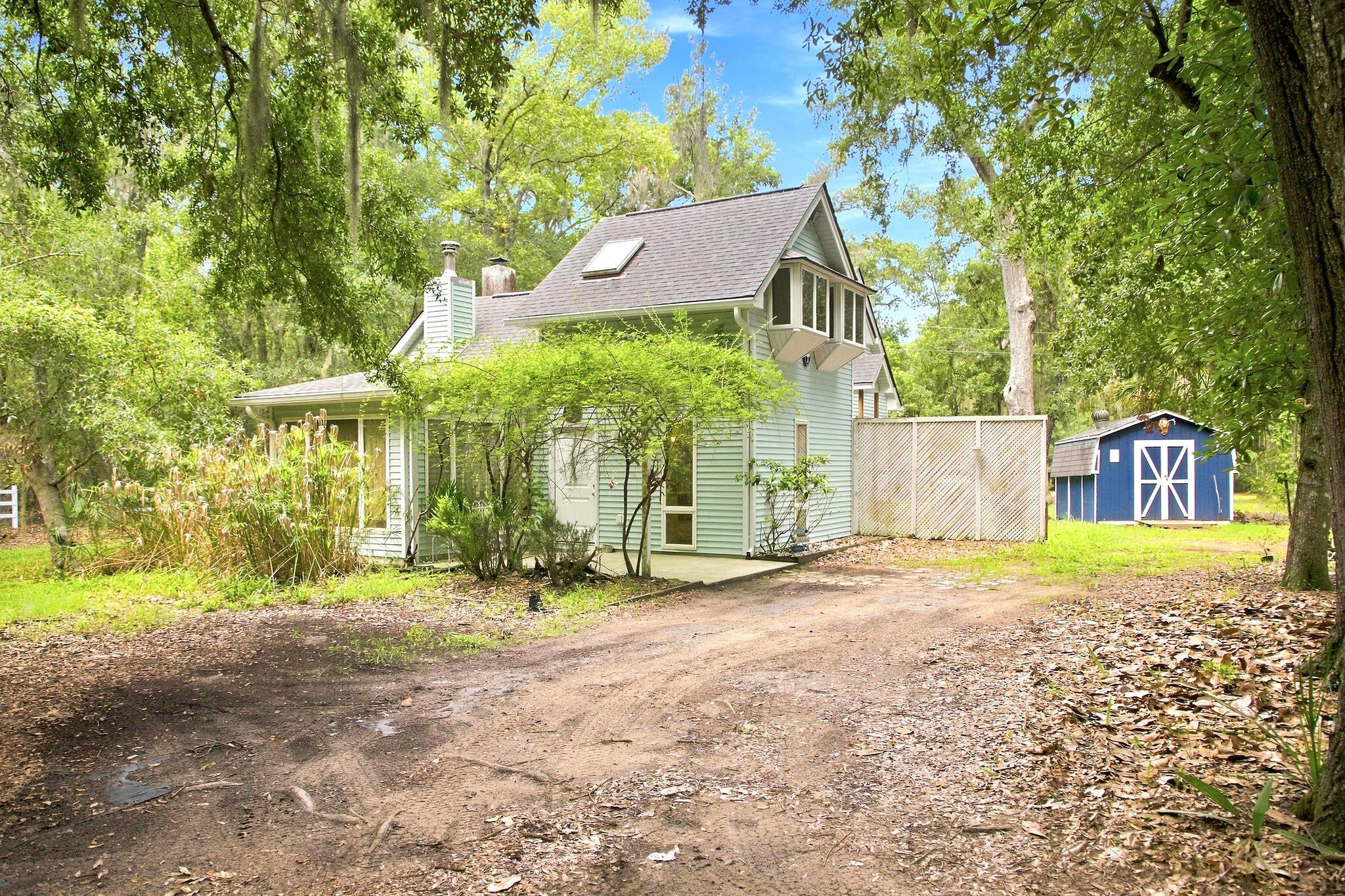 8557 Palmetto Road