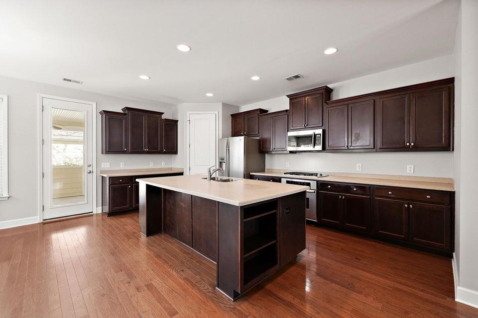 2600 Kings Gate Lane