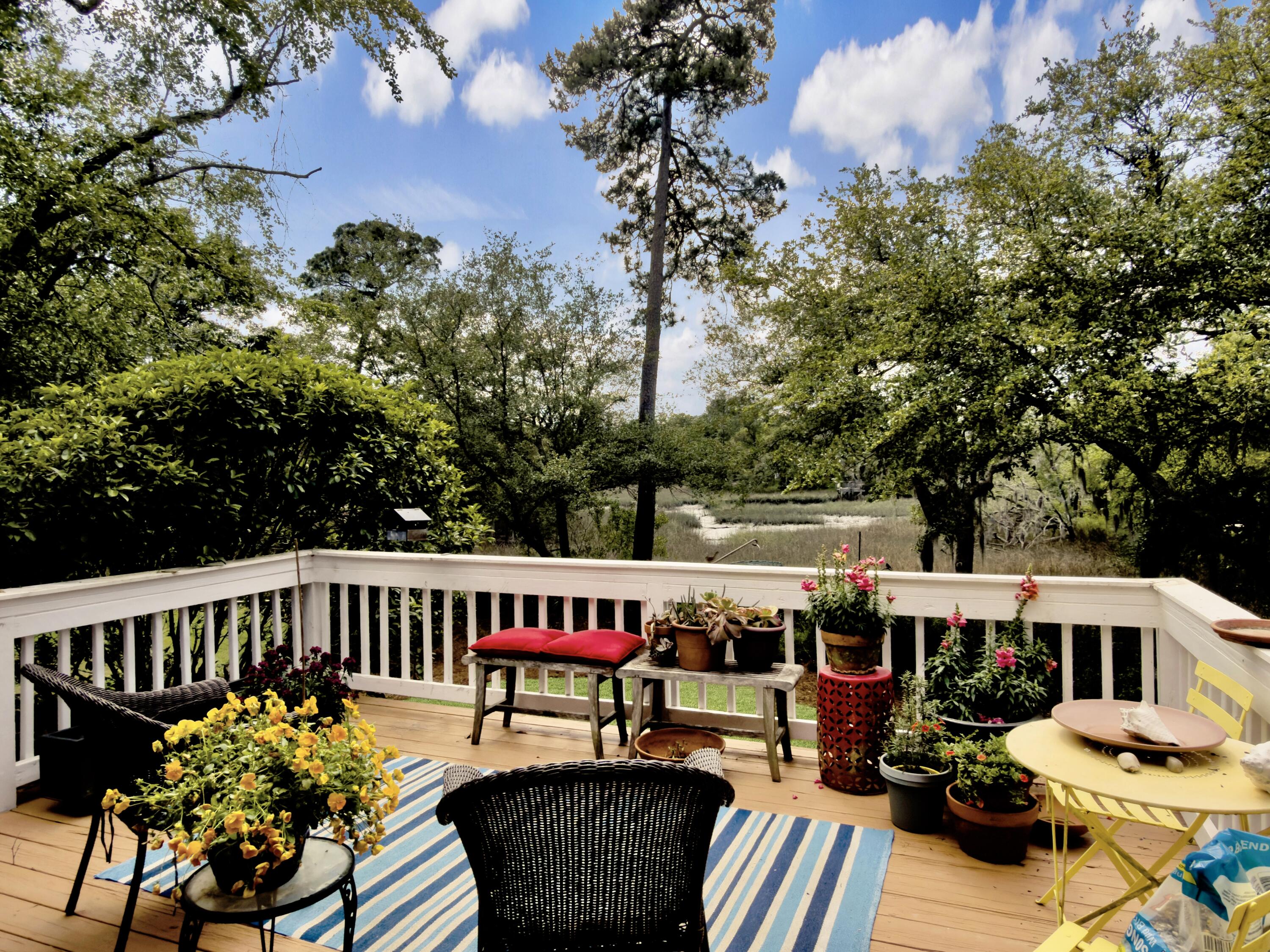 1529 Strathmore Lane