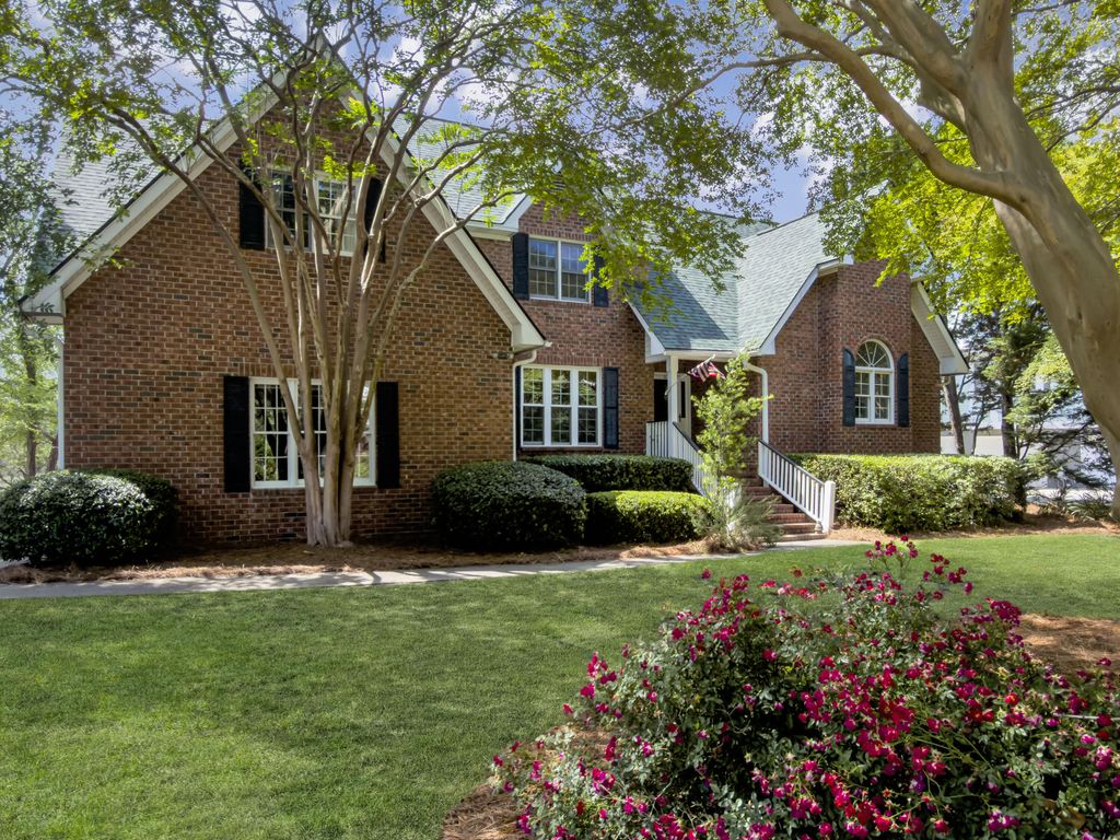 Photo of 1529 Strathmore Lane, Mount Pleasant, SC 29464 (MLS # 26013322)