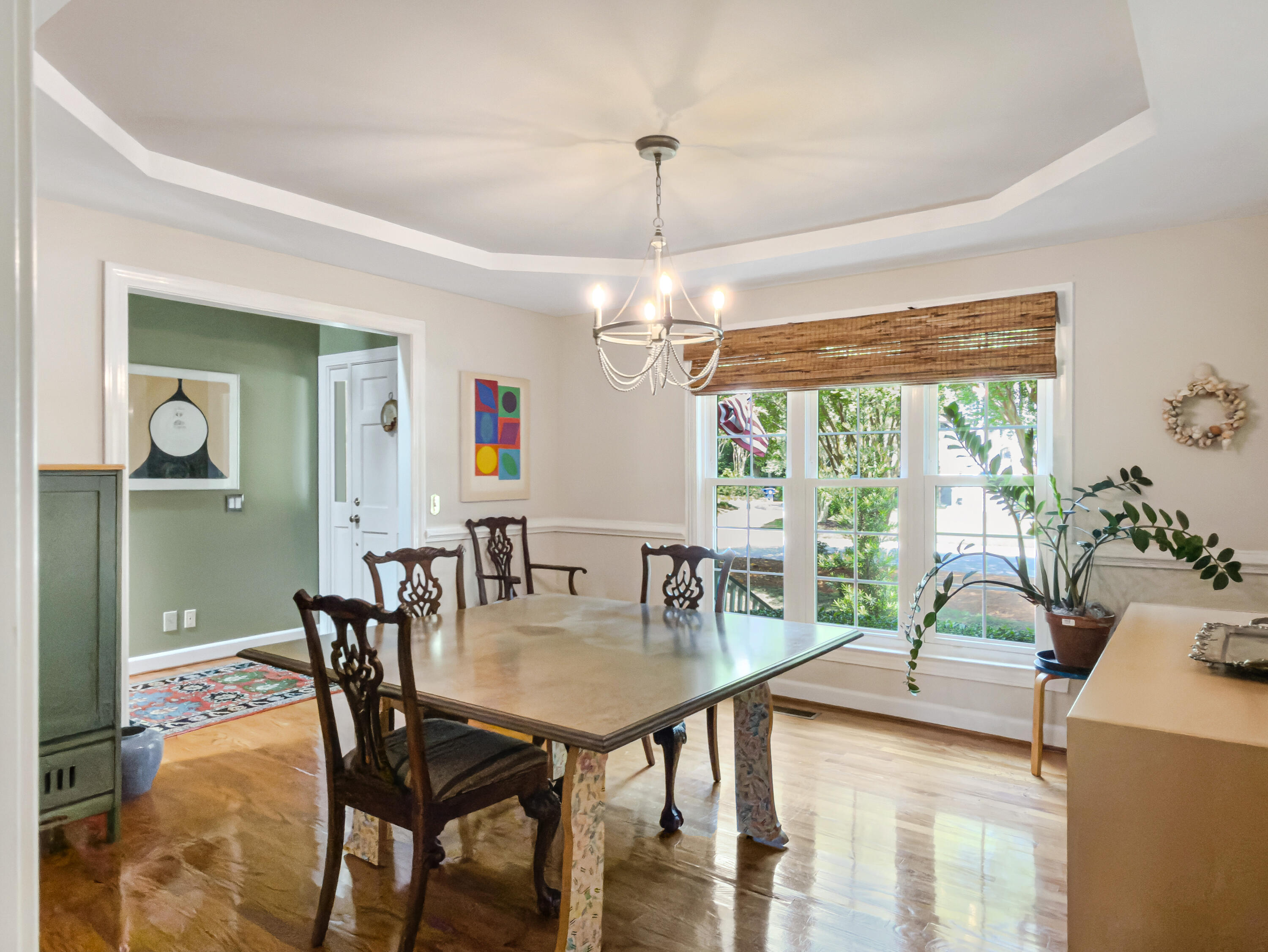 1529 Strathmore Lane