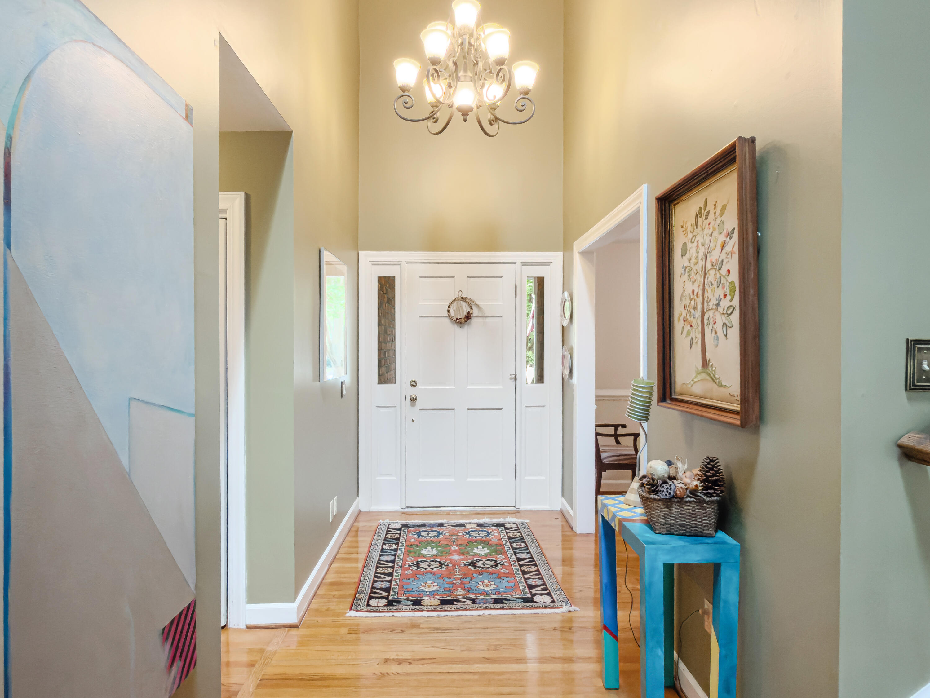 1529 Strathmore Lane