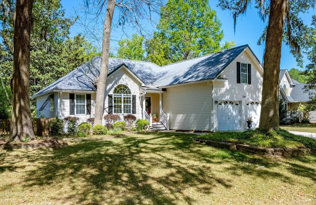 Photo of 2319 Marsh Lake Court, Charleston, SC 29414 (MLS # 26010950)