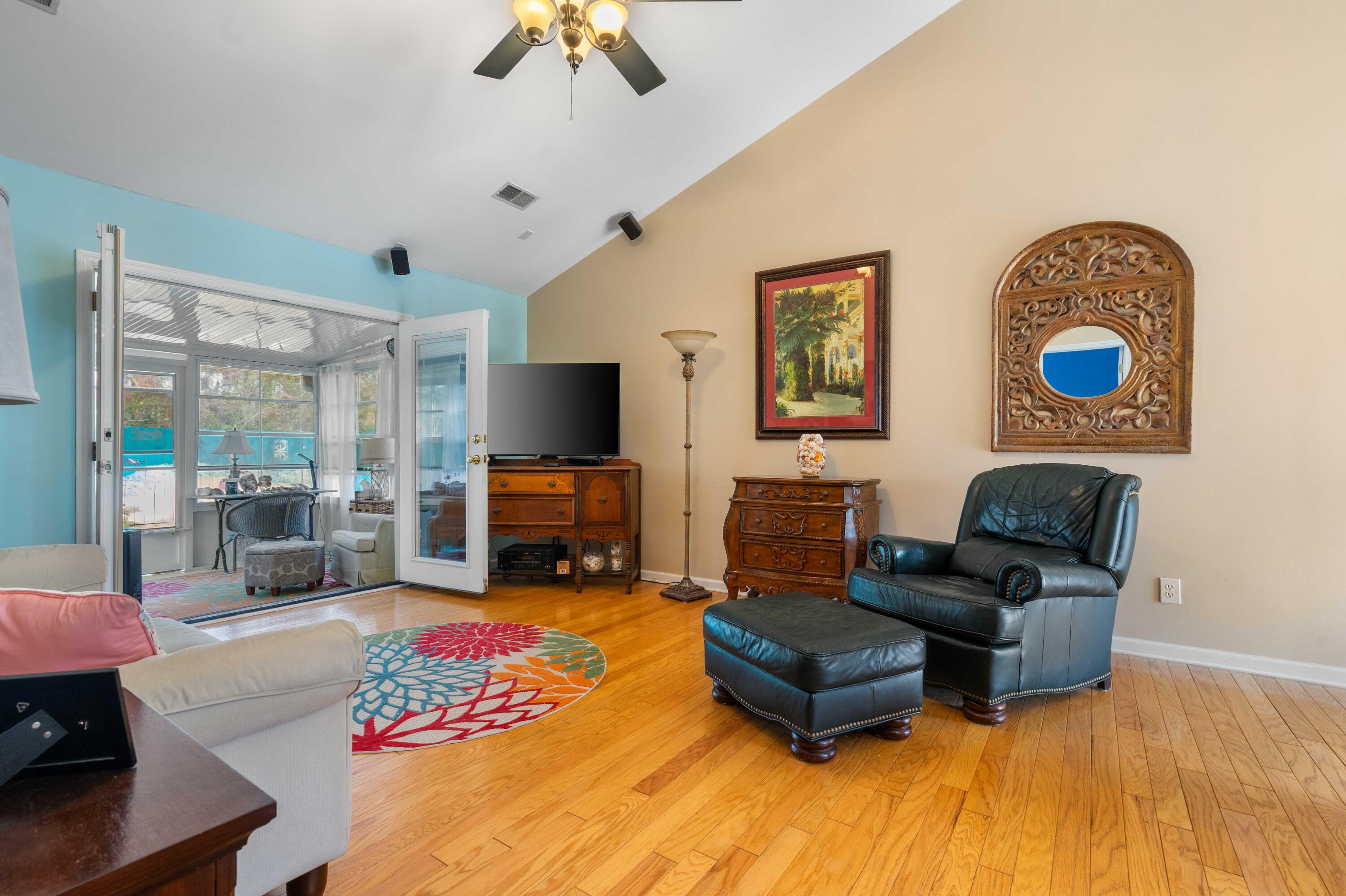 202 Moon Shadow Lane