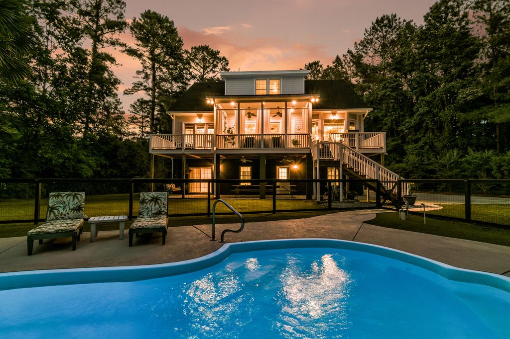 Photo of 103 Satling Court, Ridgeville, SC 29472 (MLS # 26014980)