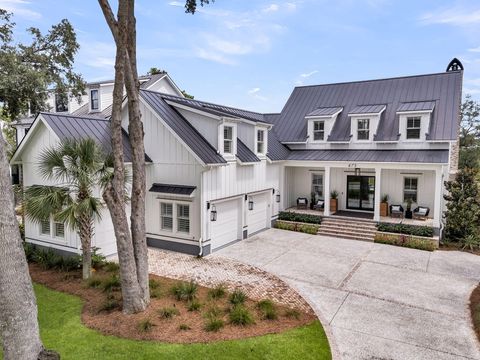 Photo of 473 Lesesne Street, Charleston, SC 29492 (MLS # 25022289)