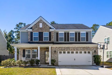 Photo of 233 Firewheel Court, Summerville, SC 29486 (MLS # 25029387)