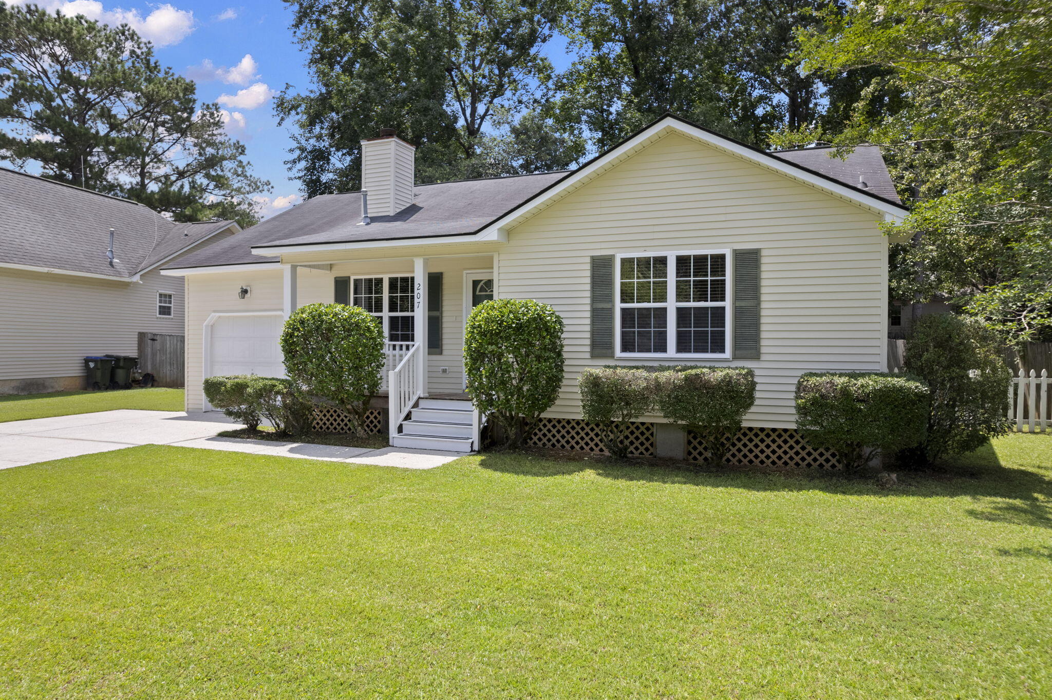 207 Amberjack Way