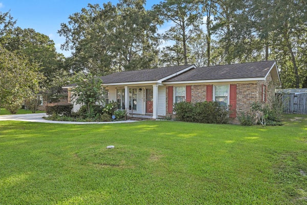 131 FOXBOROUGH RD, GOOSE CREEK, SC 29445 - Image fe6ea2ba284ff3bc1a1a29802e7587c3/1289956628
