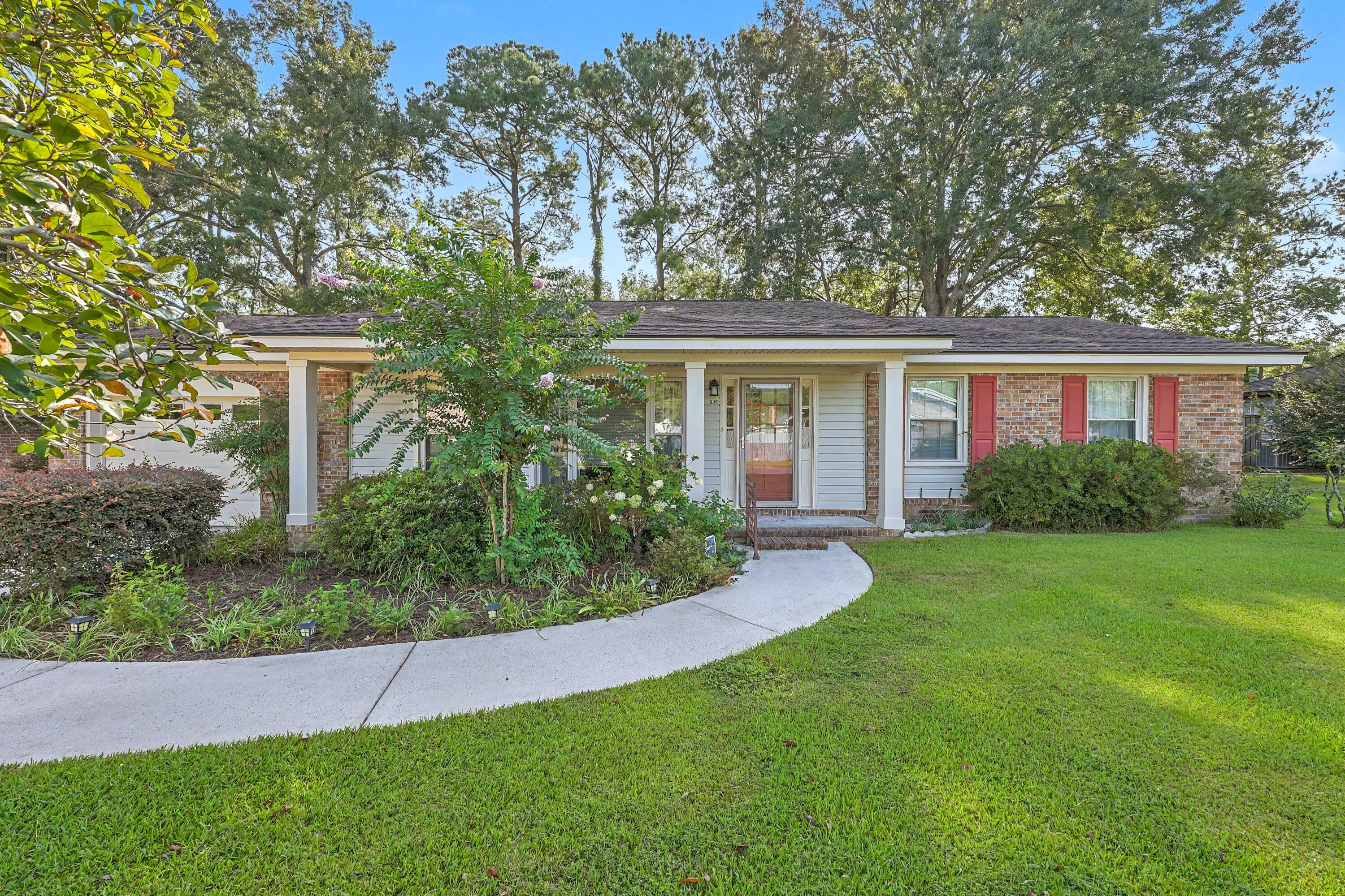 131 Foxborough Road