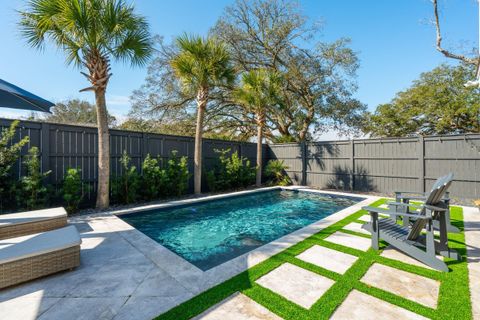 Photo of 121 Simmons Street, Mount Pleasant, SC 29464 (MLS # 26011702)