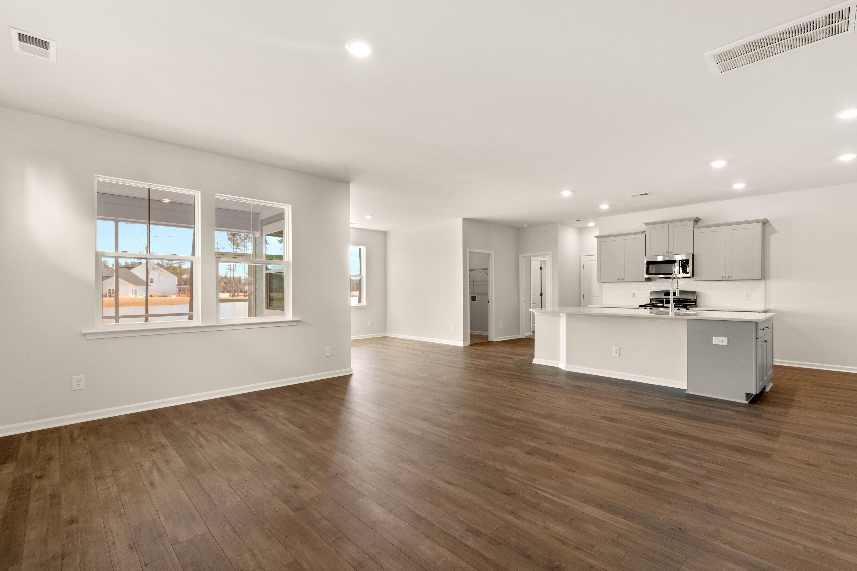 1022 Red Turnstone Run