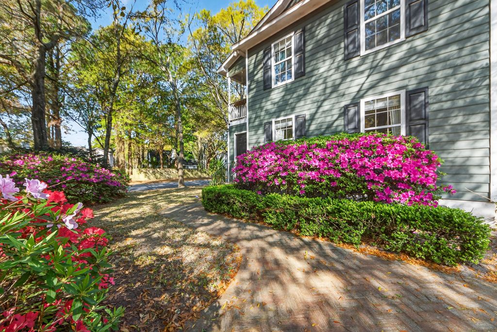 Photo of 1352 Battery Glover Court, Charleston, SC 29412 (MLS # 26009058)