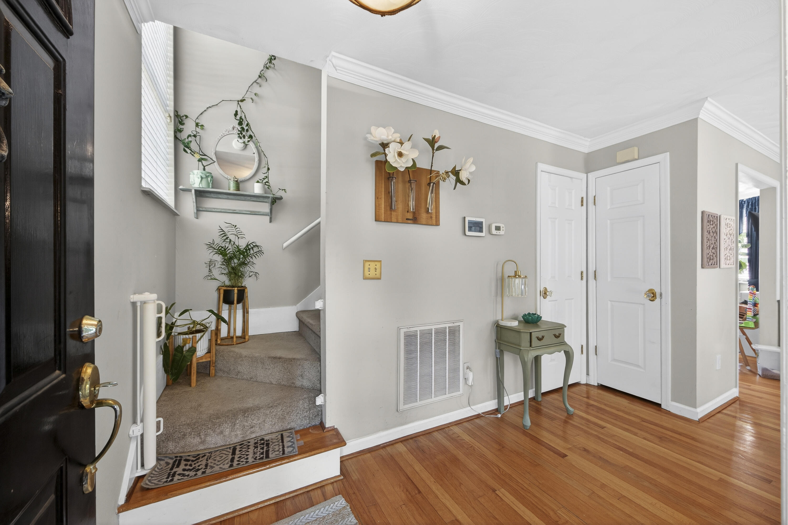 1352 Battery Glover Court