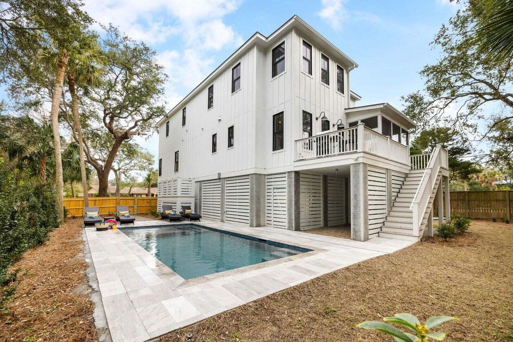 Photo of 1 20th Avenue, Isle of Palms, SC 29451 (MLS # 26013815)