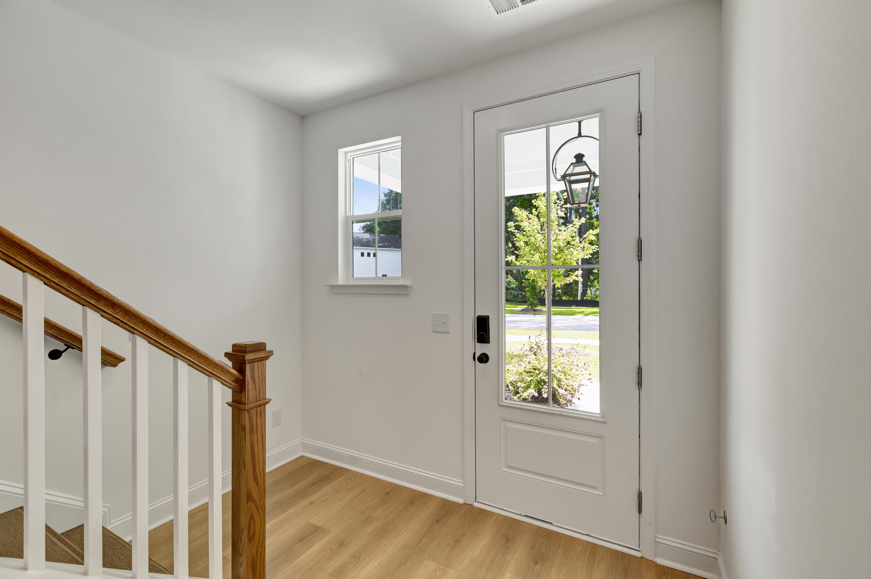 251 Claret Cup Way