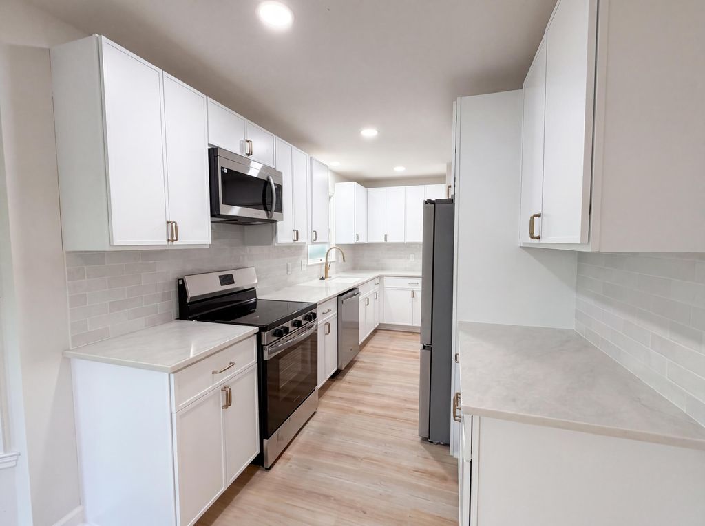 Photo of 773 Harbor View Road, Charleston, SC 29412 (MLS # 26011387)