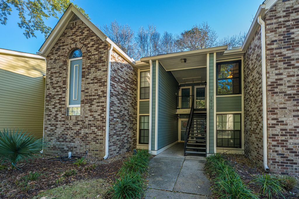 Photo of 1872 Montclair Drive #D, Mount Pleasant, SC 29464 (MLS # 26003103)