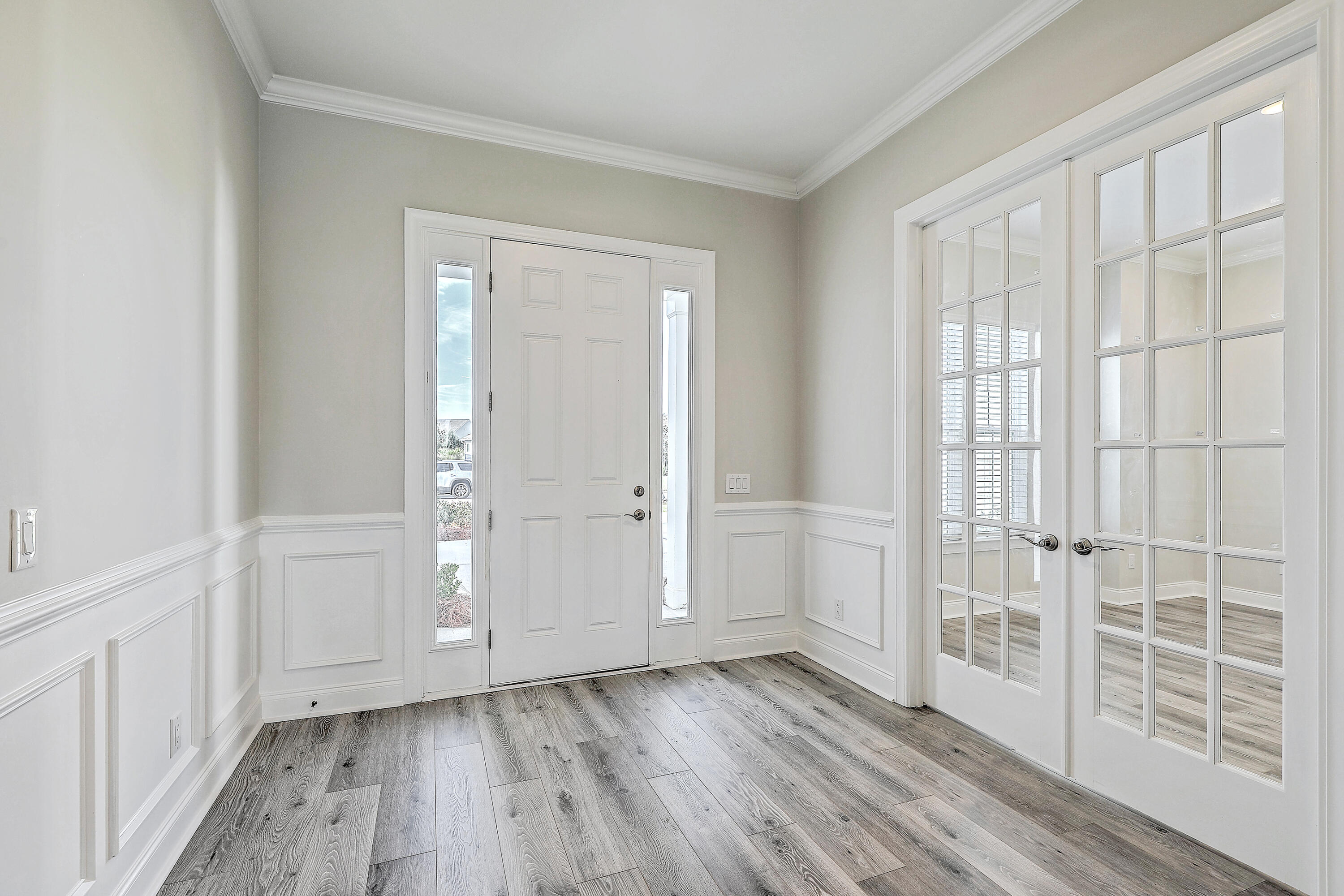 662 Marsh Cove Circle