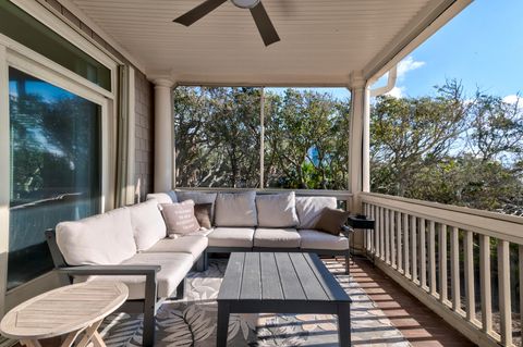 A home in Edisto Island