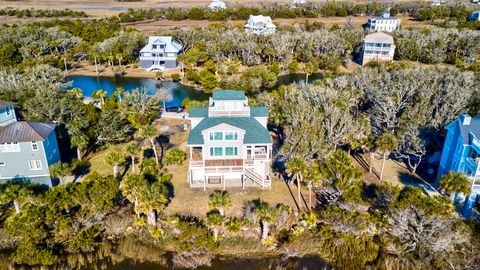 A home in Edisto Island