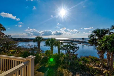 A home in Edisto Island