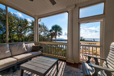 A home in Edisto Island