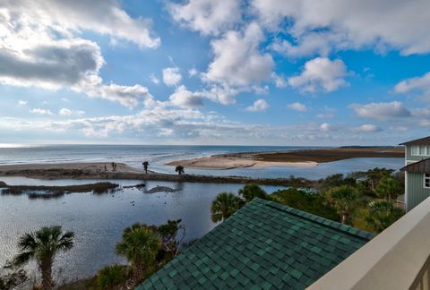 A home in Edisto Island