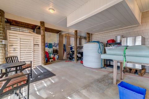 A home in Edisto Island