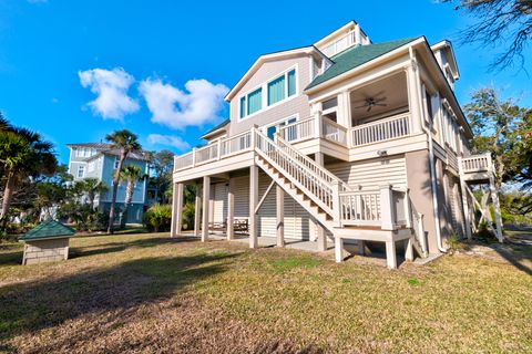 A home in Edisto Island