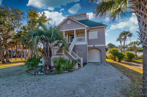 A home in Edisto Island