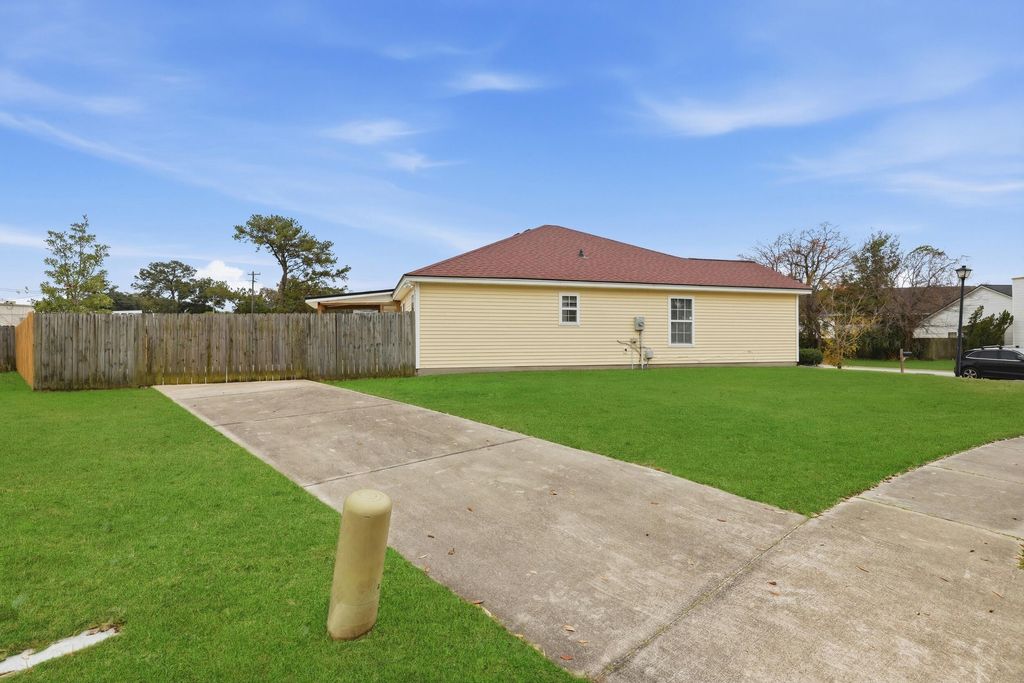 Photo of 4089 Napoleon Drive, North Charleston, SC 29418 (MLS # 25031660)