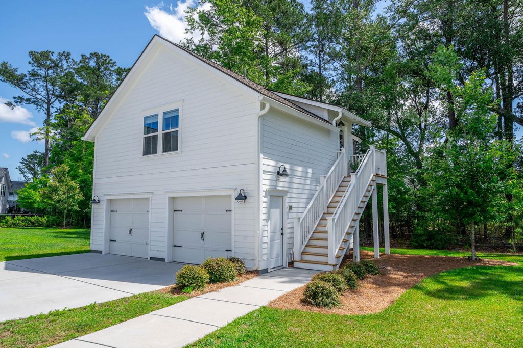 Photo of 3624 Goodwater Street, Mount Pleasant, SC 29466 (MLS # 26013124)