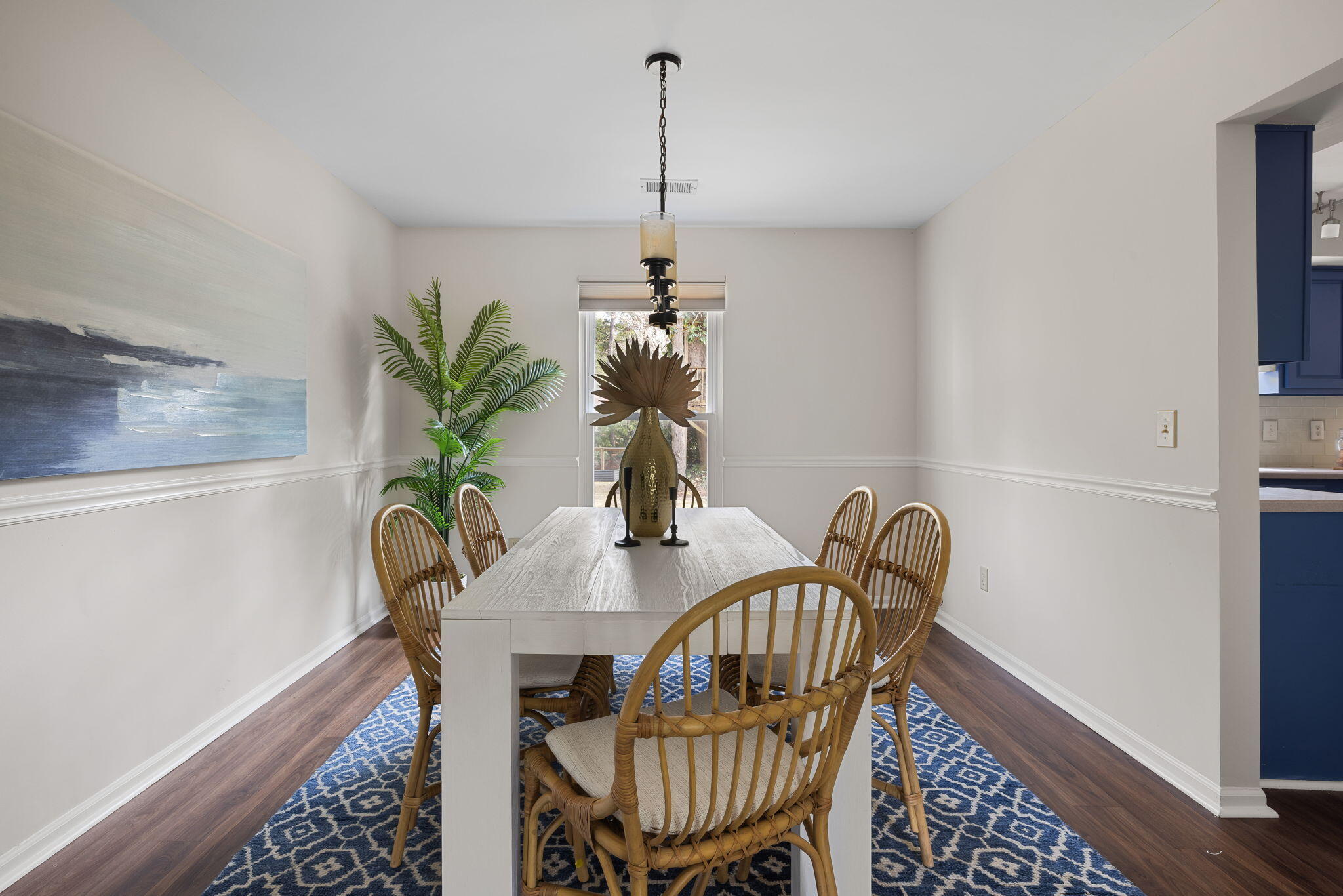 1490 Diamond Boulevard