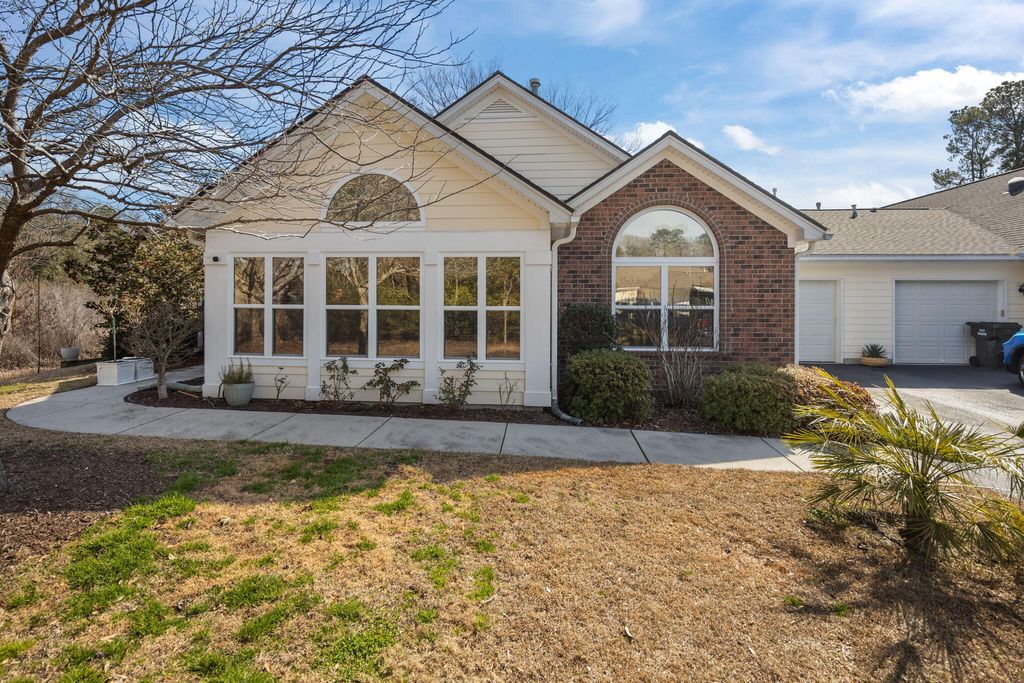 Photo of 110 Ashley Villa Circle #C, Charleston, SC 29414 (MLS # 26004070)