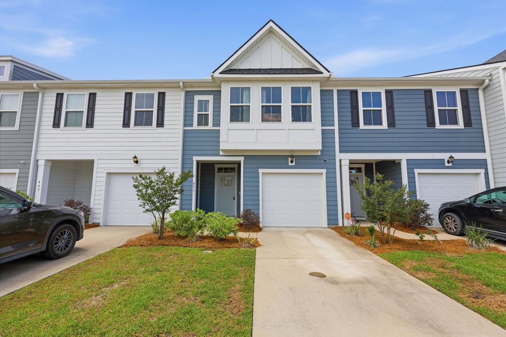 Photo of 451 Trotters LN, Moncks Corner, SC 29461 (MLS # 26014105)