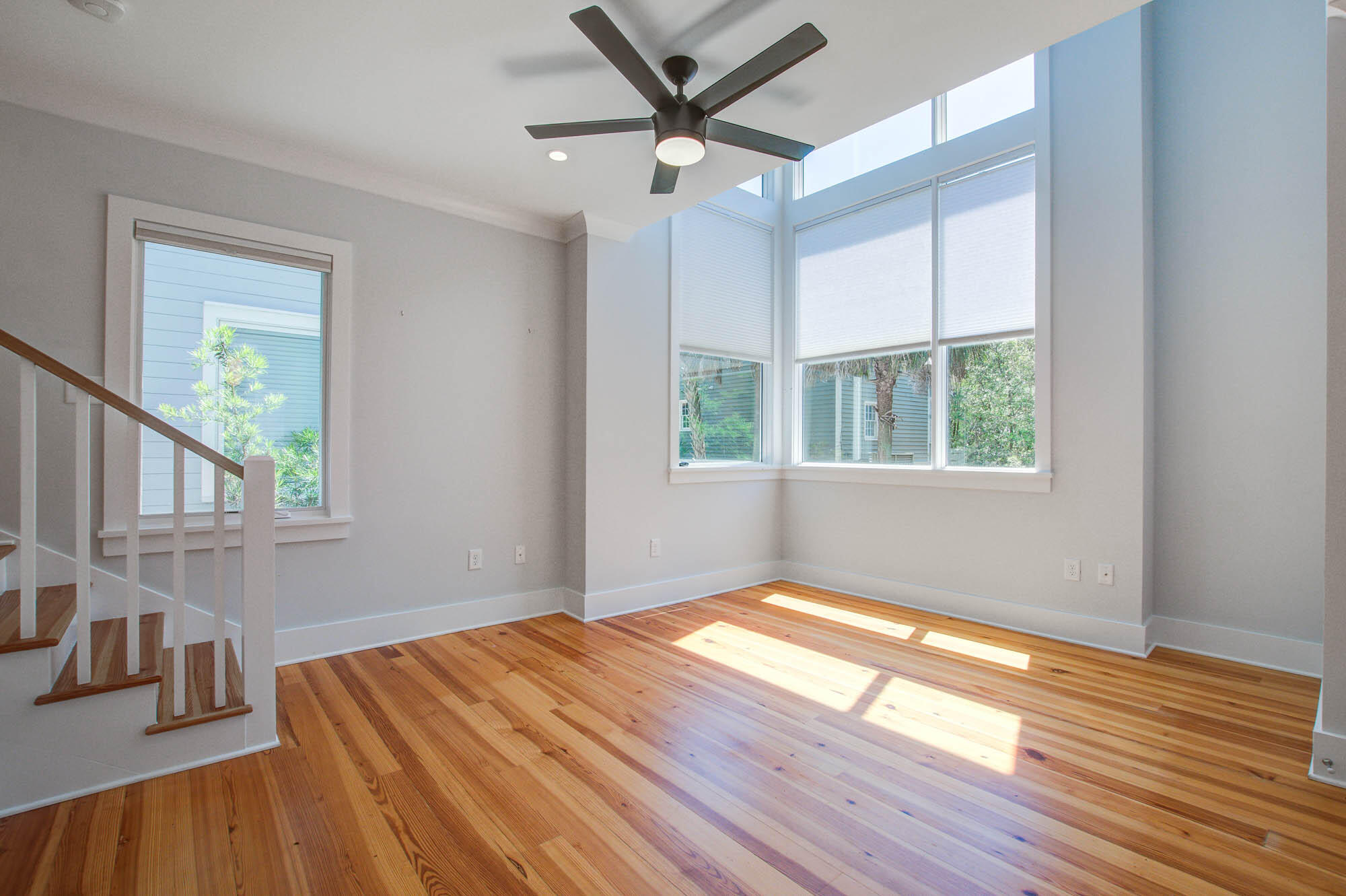 21 Charlotte Street D