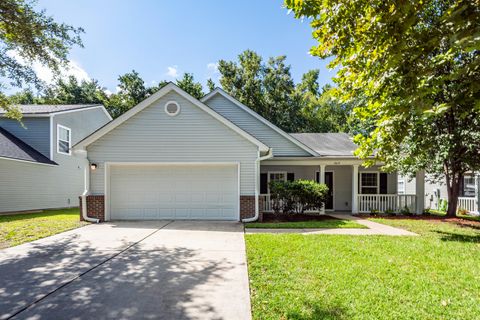 5009 Wigmore Street Summerville SC 29485