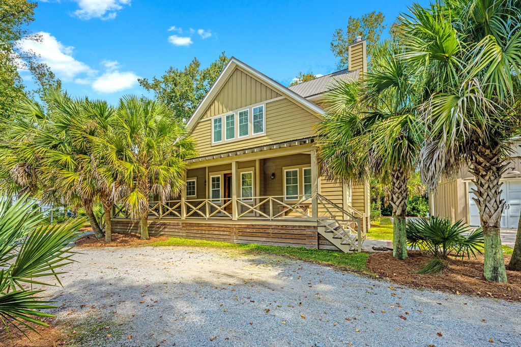 Photo of 869 Sonny Boy Lane, Johns Island, SC 29455 (MLS # 26011748)