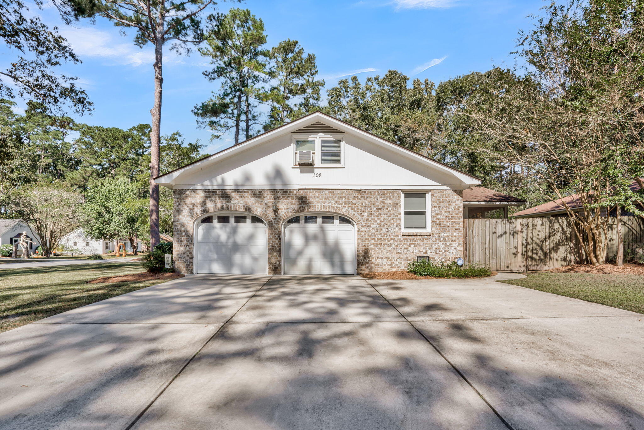 108 Beacon Hill Lane