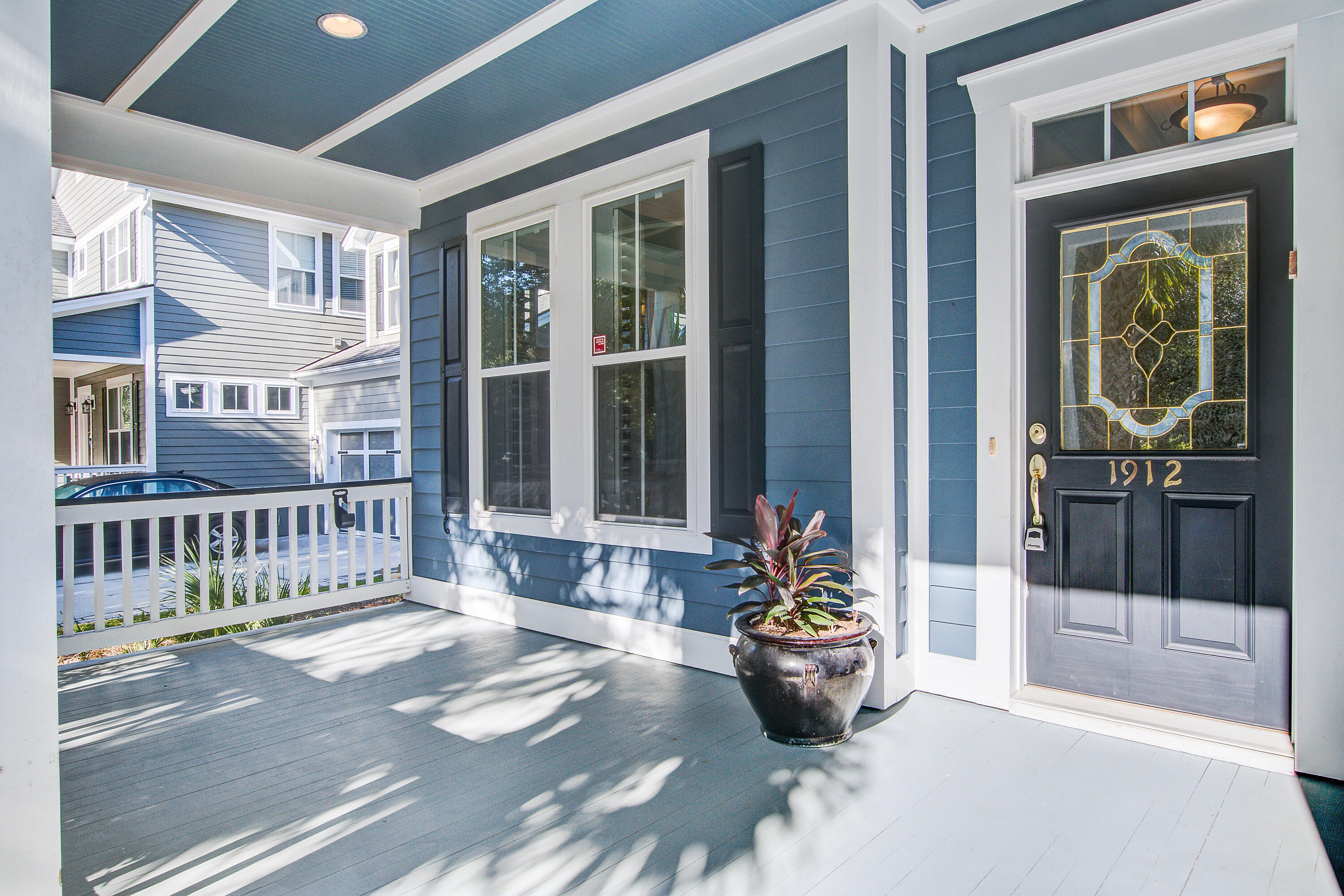 1912 Hall Point Road